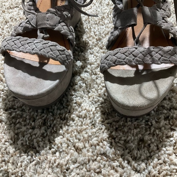 Trask Suede Wedge Platform Sandals Grey Toupe - Picture 6 of 11
